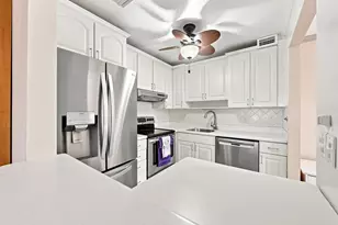 167 Valencia G, Delray Beach, FL 33446 - Photo 12