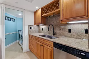 3000 N Ocean Dr, Singer Island, FL 33404 - Photo 18