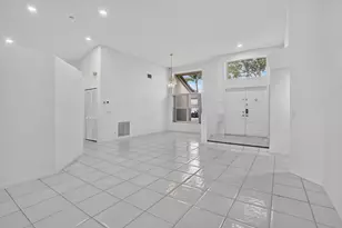 924 Spoonbill Cir, Weston, FL 33326 - Photo 6