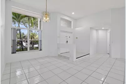 924 Spoonbill Circle, Weston, FL 33326 - Photo 8