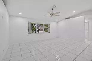 924 Spoonbill Cir, Weston, FL 33326 - Photo 14