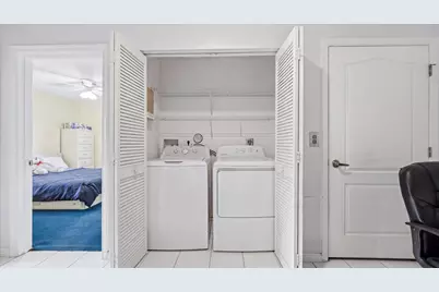 10112 Andover Coach Circle, Lake Worth, FL 33449 - Photo 14
