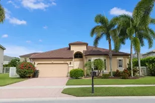 6400 Squirewood Way, Lake Worth, FL 33467 - Photo 2