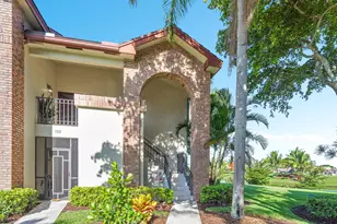 8049 Aberdeen Dr, Boynton Beach, FL 33472 - Photo 2