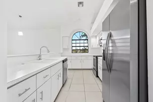 8049 Aberdeen Dr, Boynton Beach, FL 33472 - Photo 12