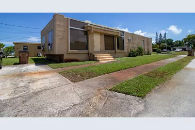 248 SW 7th Court, Deerfield Beach, FL 33441 - Photo 2