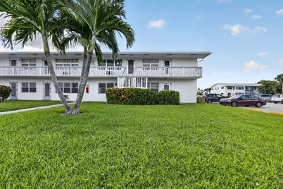 181 Coventry H, West Palm Beach, FL 33417 - Photo 2