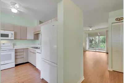 18081 SE Country Club Drive #37-361, Tequesta, FL 33469 - Photo 10