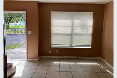 4715 NW 9th Drive #4715, Plantation, FL 33317 - Photo 2