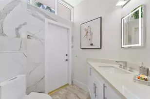 18 Nurmi Dr, Fort Lauderdale, FL 33301 - Photo 44