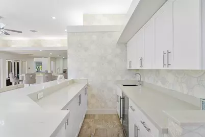 18 Nurmi Drive, Fort Lauderdale, FL 33301 - Photo 10