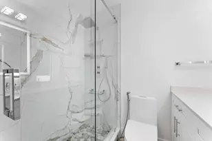 18 Nurmi Dr, Fort Lauderdale, FL 33301 - Photo 58