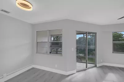 12600 SW 5th Court #414L, Pembroke Pines, FL 33027 - Photo 6