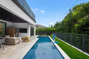 2400 NE 27th Ave, Fort Lauderdale, FL 33305 - Photo 36