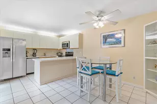 702 NW 98th Cir, Plantation, FL 33324 - Photo 6