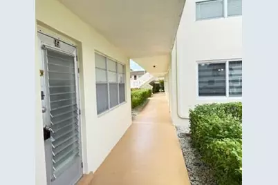 145 Dorchester G, West Palm Beach, FL 33417 - Photo 4