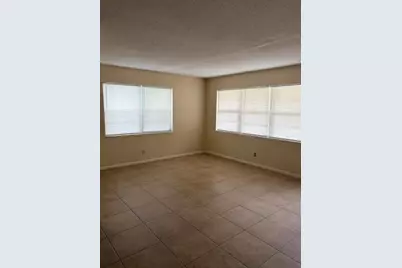 145 Dorchester G, West Palm Beach, FL 33417 - Photo 8