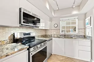 140 NE 28th Ave, Pompano Beach, FL 33062 - Photo 16