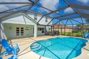 655 Valencia Cir SW, Vero Beach, FL 32968 - Photo 1