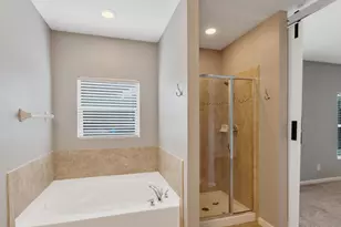 655 Valencia Cir SW, Vero Beach, FL 32968 - Photo 18