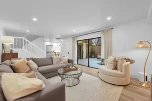 623 6th Ct, Palm Beach Gardens, FL 33410 - Photo 1