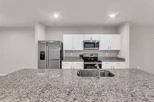 818 Persimmon Pl, Fort Pierce, FL 34981 - Photo 24