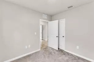 818 Persimmon Pl, Fort Pierce, FL 34981 - Photo 18