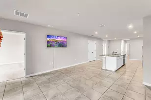 818 Persimmon Pl, Fort Pierce, FL 34981 - Photo 32