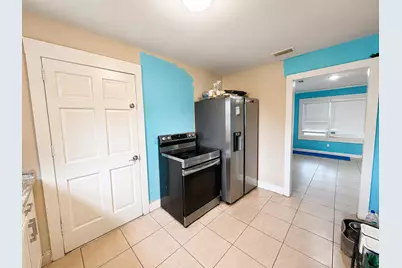 1204 Easter Avenue, Fort Pierce, FL 34950 - Photo 8