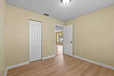 6126 Wauconda Way E, Greenacres, FL 33463 - Photo 24