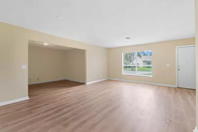 6126 Wauconda Way E, Greenacres, FL 33463 - Photo 8