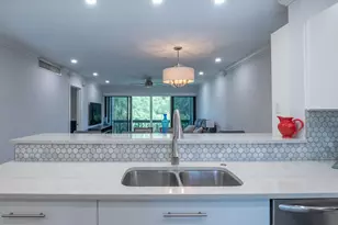 2500 Presidential Way, West Palm Beach, FL 33401 - Photo 14