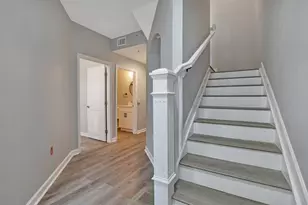 2425 San Pietro Cir, Palm Beach Gardens, FL 33410 - Photo 20