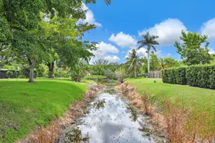 4203 NW 75th Ave, Coral Springs, FL 33065 - Photo 6