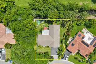 4203 NW 75th Ave, Coral Springs, FL 33065 - Photo 4