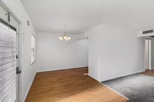 45 Dorset B, Boca Raton, FL 33434 - Photo 6