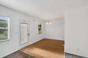 45 Dorset B, Boca Raton, FL 33434 - Photo 16