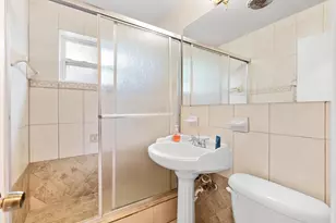 316 NW 44th Ave, Plantation, FL 33317 - Photo 12