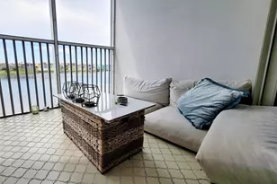 1660 NE 191st St, Miami, FL 33179 - Photo 16