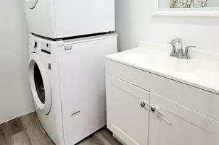 1660 NE 191st St, Miami, FL 33179 - Photo 30