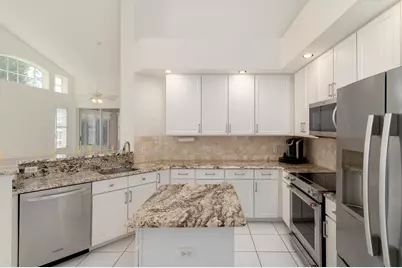 1676 SW Harbour Isles Circle #97, Port Saint Lucie, FL 34986 - Photo 4