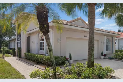 9142 Bay Point Circle, West Palm Beach, FL 33411 - Photo 2