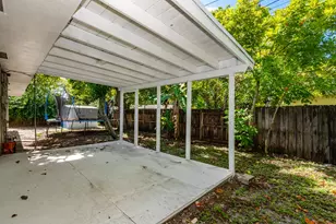 6720 SW 17th St, North Lauderdale, FL 33068 - Photo 36