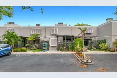 11313 NW 15th Street, Pembroke Pines, FL 33026 - Photo 8