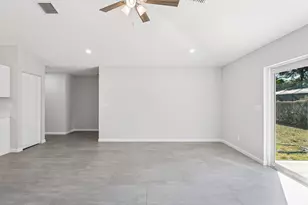 5232 SE 55th Terrace, Stuart, FL 34997 - Photo 10