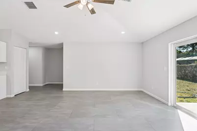5232 SE 55th Terrace, Stuart, FL 34997 - Photo 10