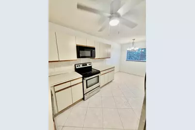 4725 Lucerne Lakes E #214, Lake Worth, FL 33467 - Photo 20