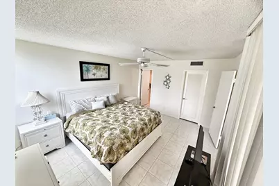 3452 NE Causeway Boulevard #102, Hutchinson Island, FL 34957 - Photo 4