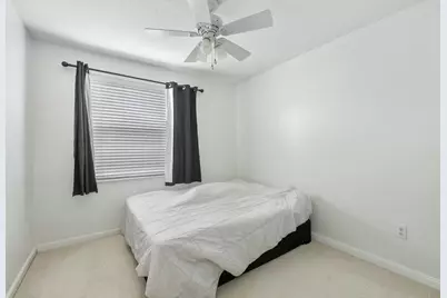 831 NW 130th Avenue, Pembroke Pines, FL 33028 - Photo 12