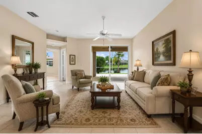 996 NW Tuscany Drive, Port Saint Lucie, FL 34986 - Photo 10